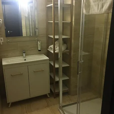 Albert Hotel Saint-Josse-ten-Noode